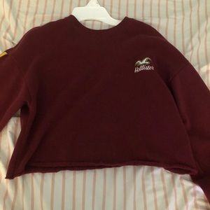 Maroon holister sweater !